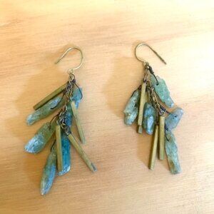 Handmade beautiful turquoise and gold earrings